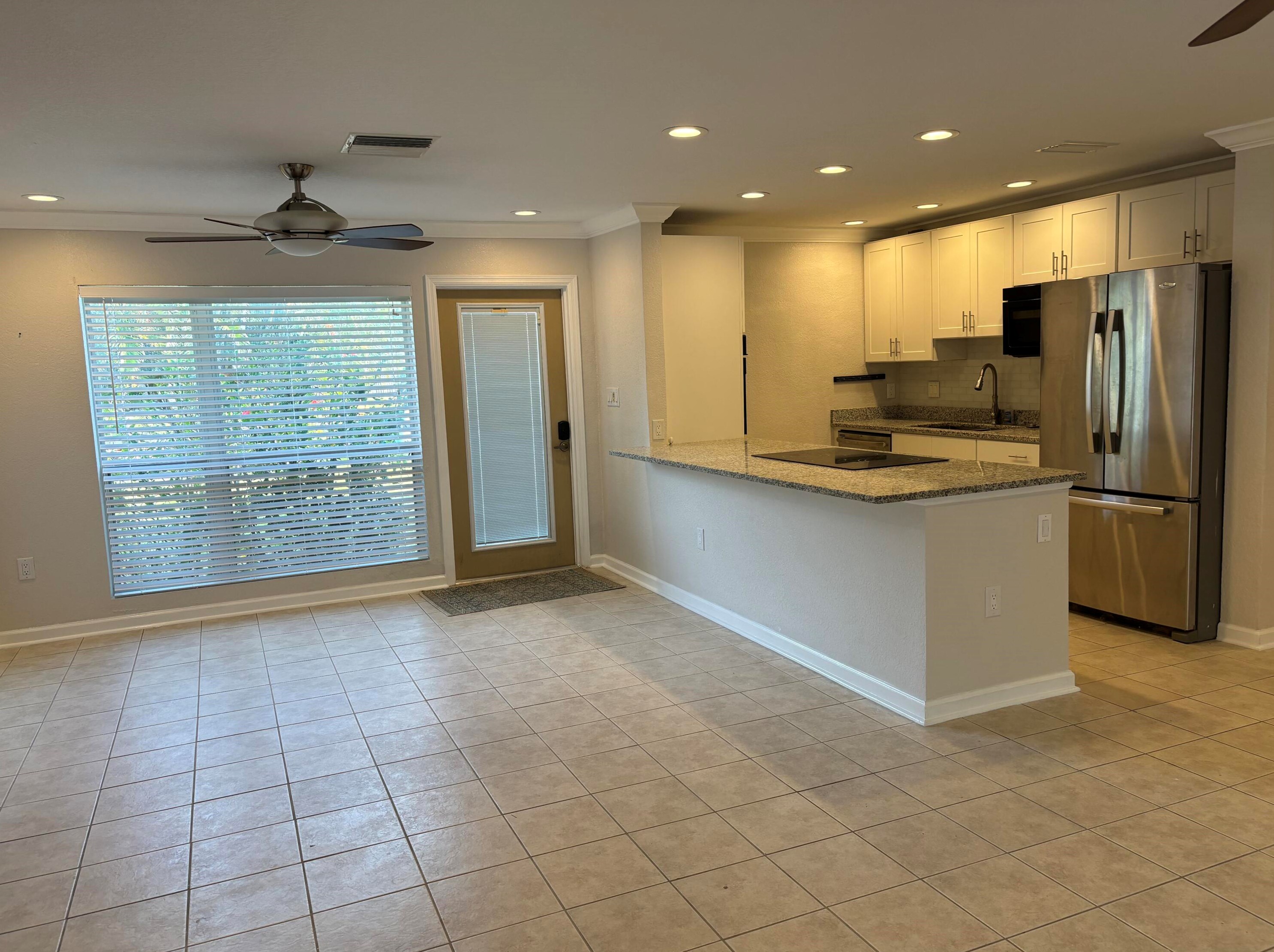 118 Atlantic Blvd, Melbourne, FL 32937-2704