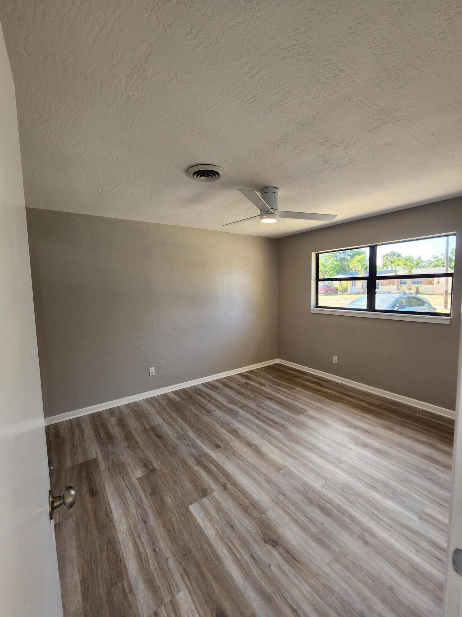 1001 Barclay Dr, Cocoa FL 32927-5002 exterior