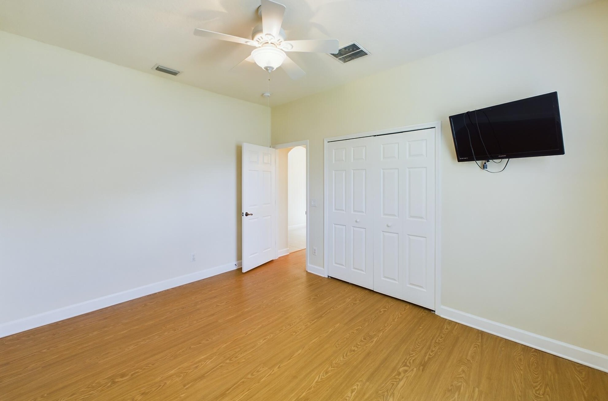 239 Briarcliff Cir, Sebastian FL  32958-8696 exterior