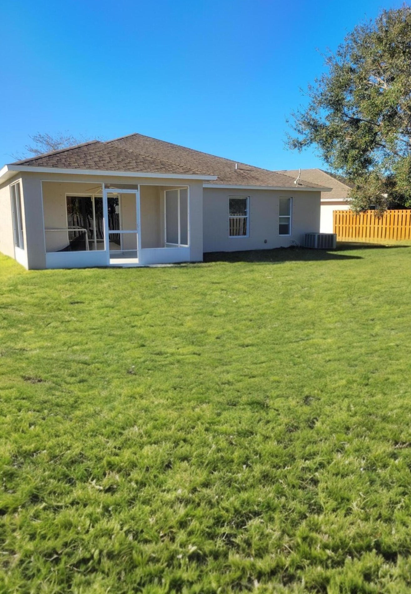 4022 Wilkes Dr, Melbourne, FL 32901-8487