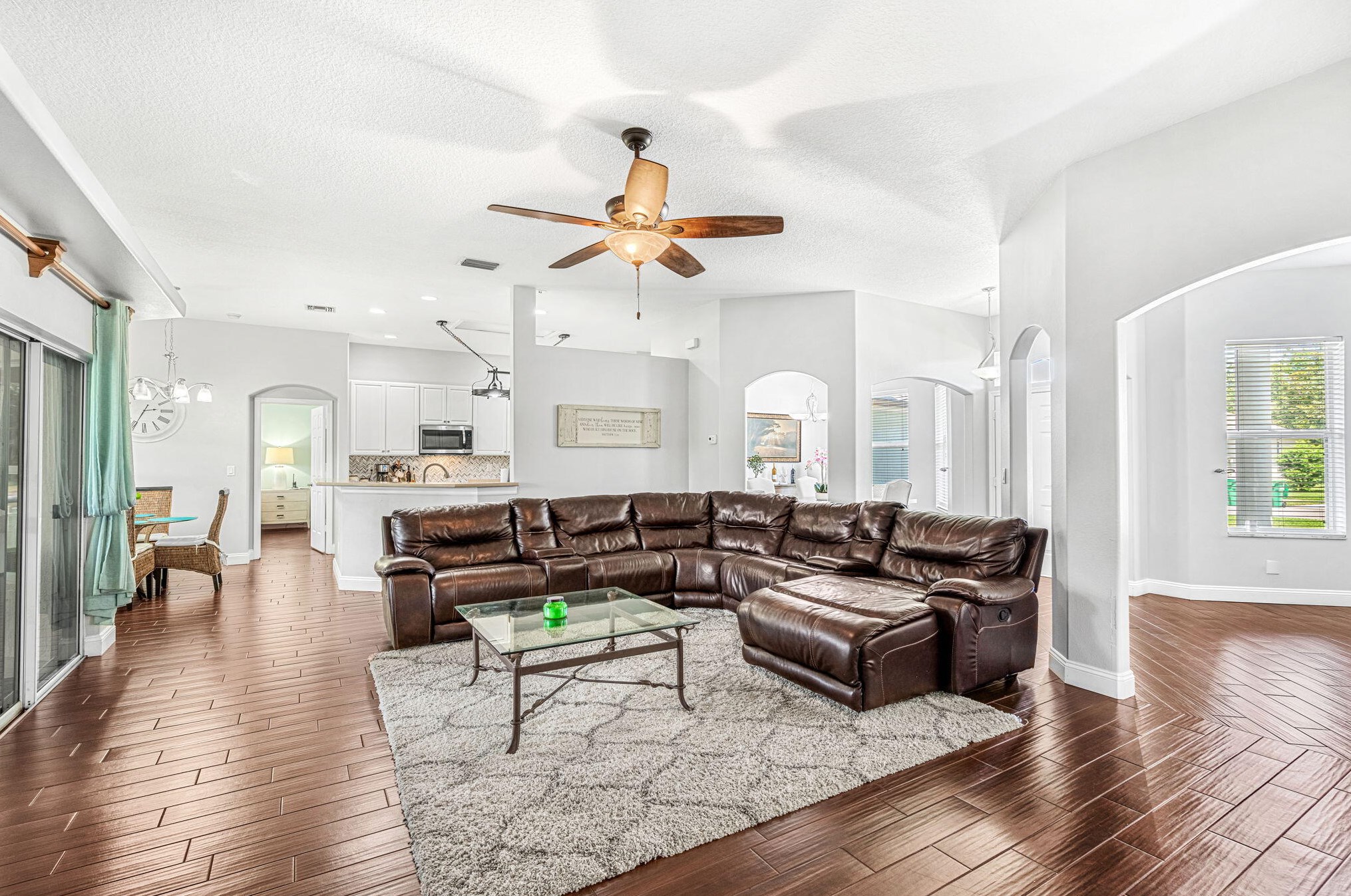 2625 Tuscarora Ct, Melbourne FL 32904-8092 exterior