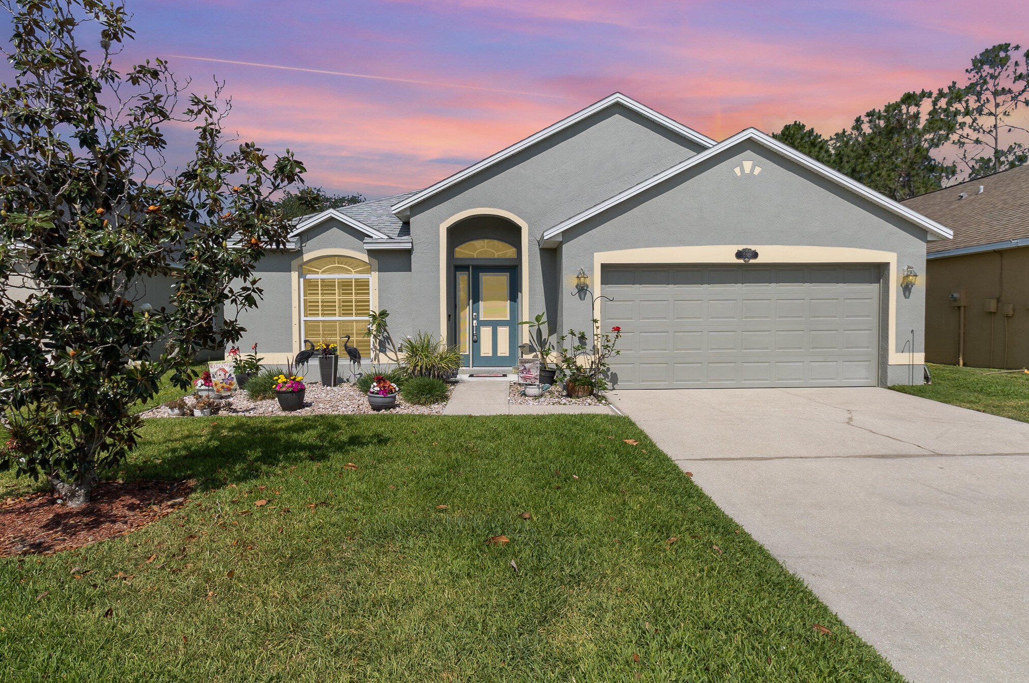 595 Sedgewood Cir, Melbourne, FL 32904-8043