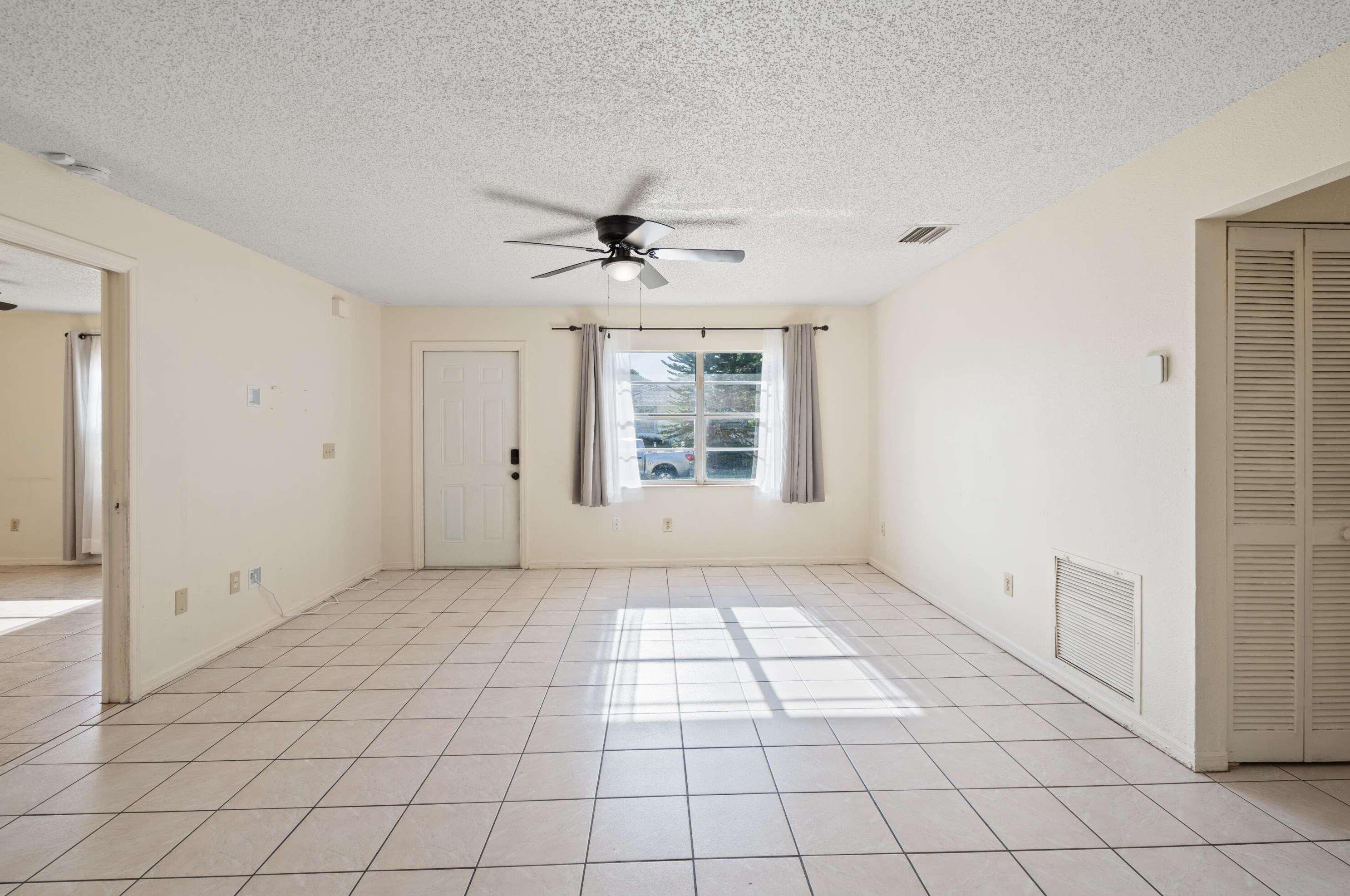 1352 Tilberg Ave, Melbourne, FL 32907-1028