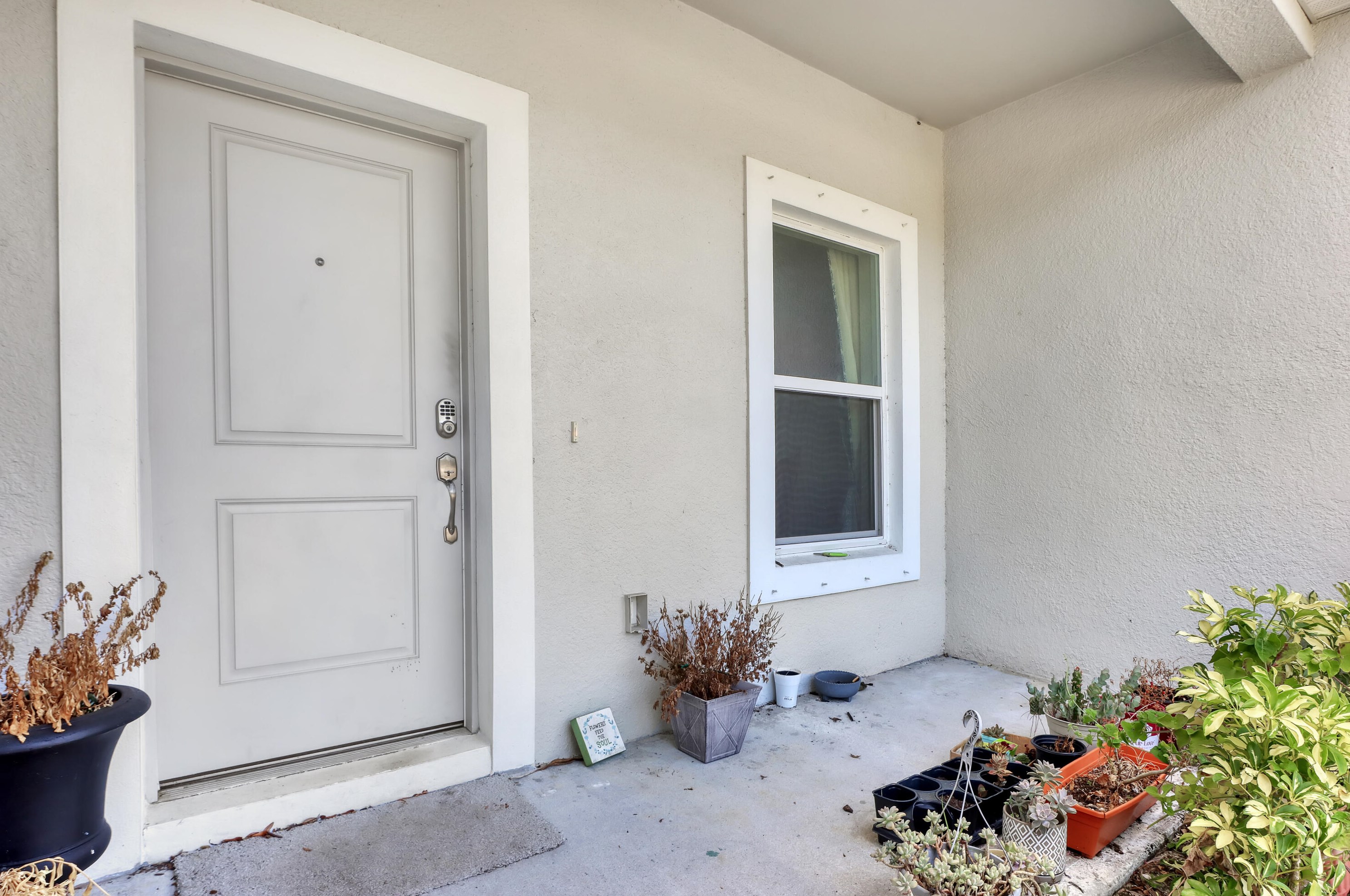 883 Underhill Ave, Melbourne, FL 32909-5151