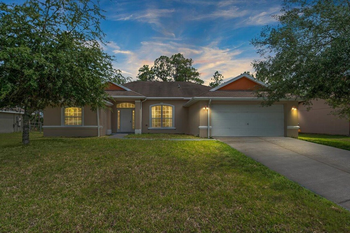 988 Kenmore St, Melbourne, FL 32907-7829
