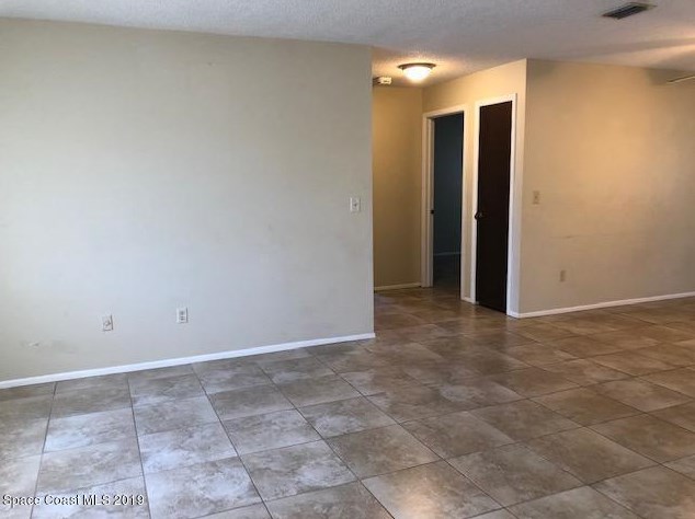 860 Cynthia Dr, Titusville, FL 32780