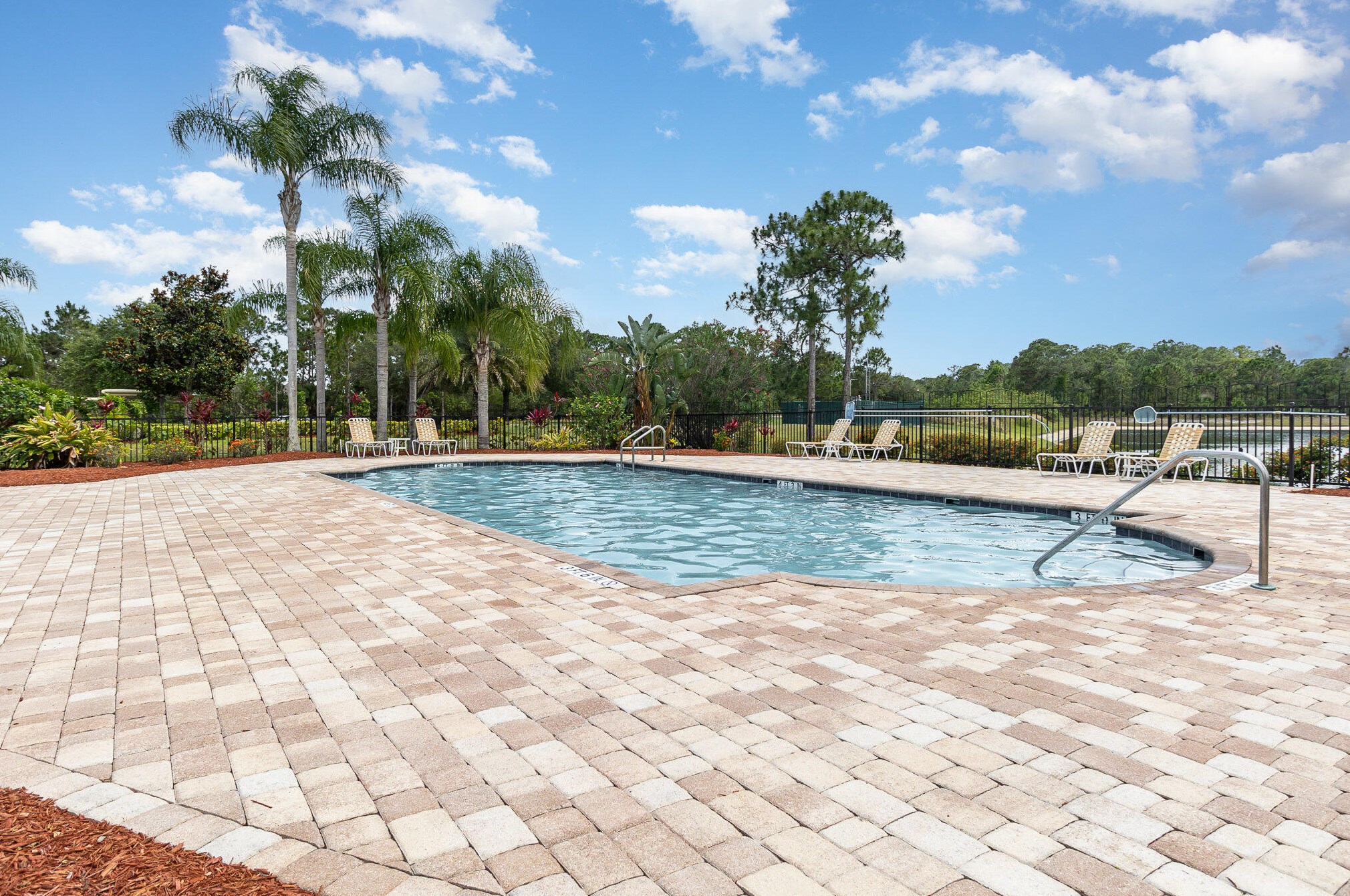 325 Abernathy Cir, Melbourne FL  32909-2347 exterior