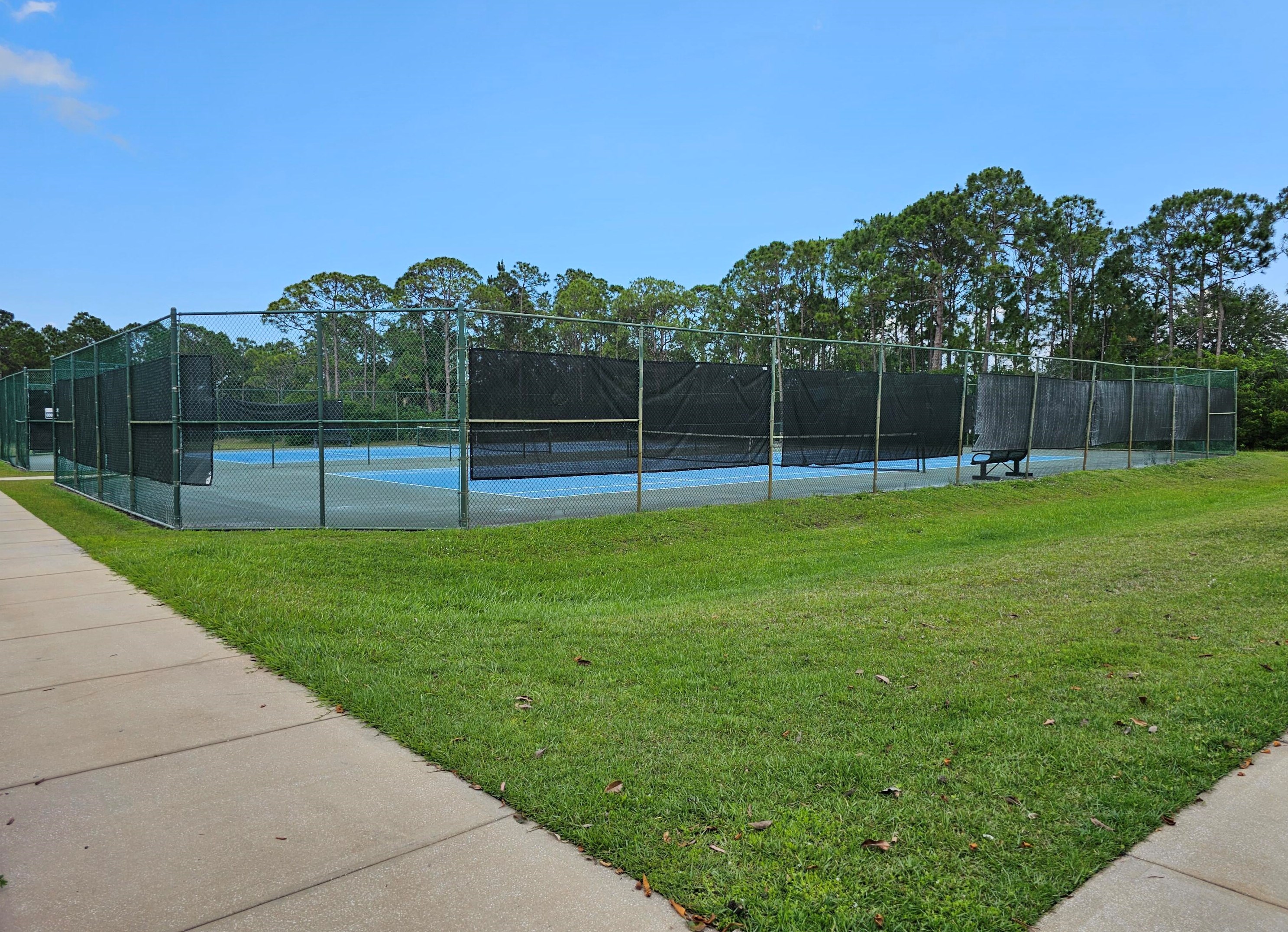 325 Abernathy Cir, Melbourne FL  32909-2347 exterior