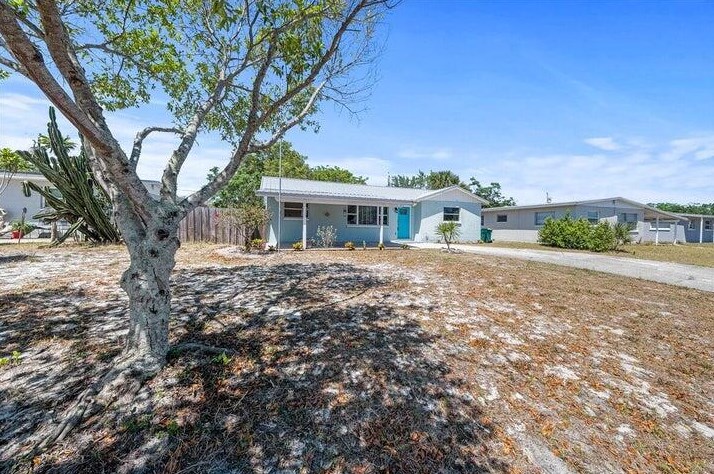 1454 Rosemary Dr, Melbourne, FL 32935-3221