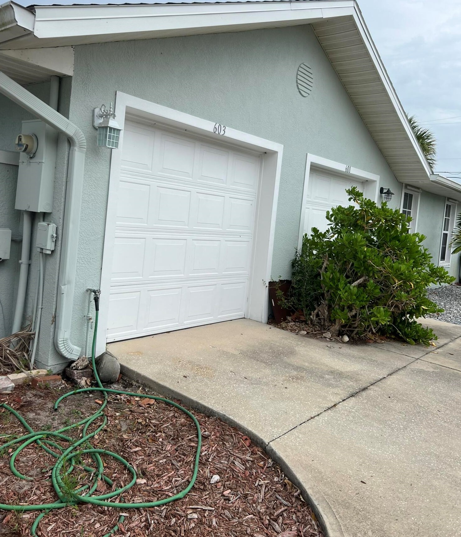 603 Grant Ct, Melbourne, FL 32937-3946