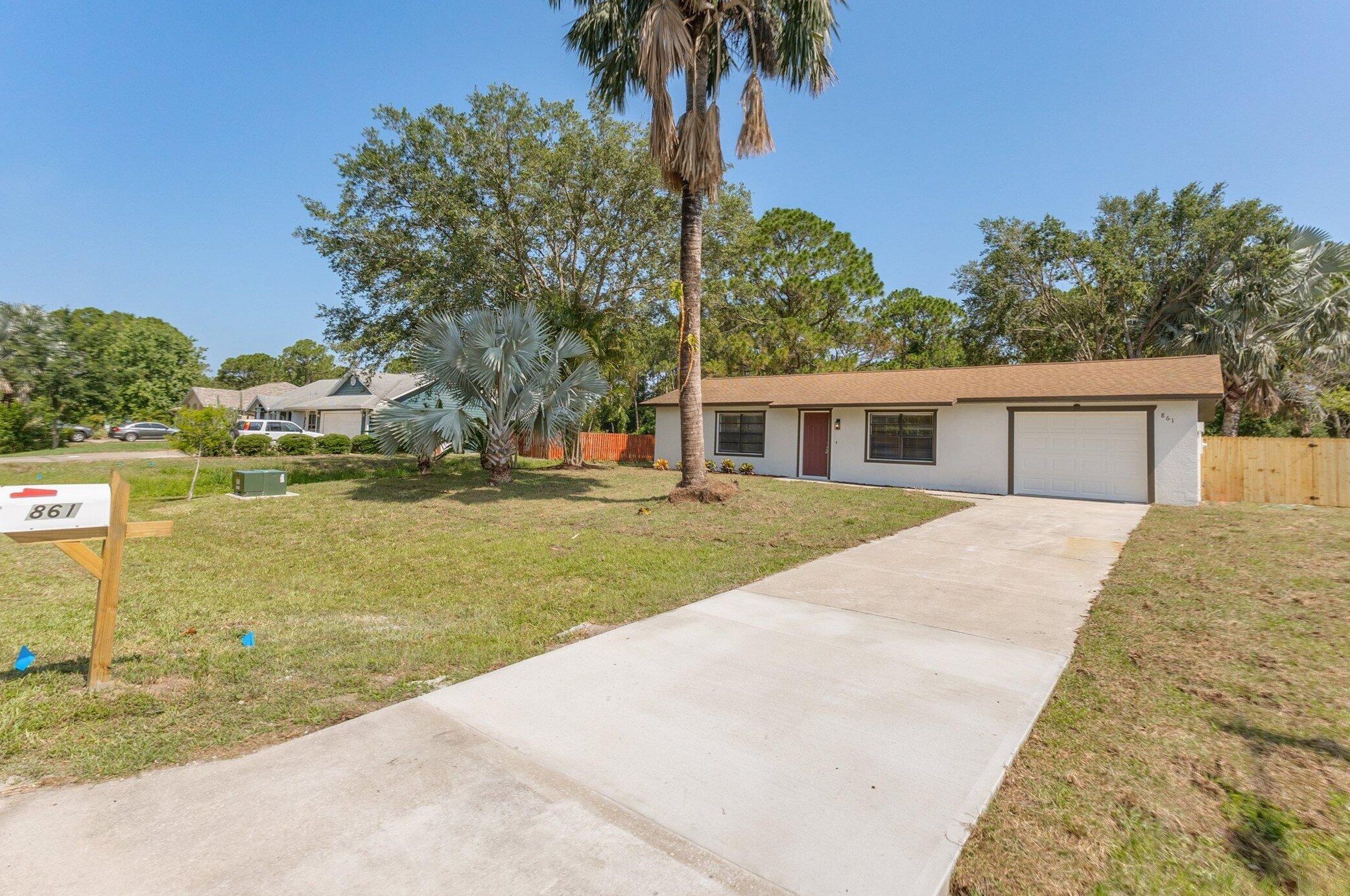 861 Furth Rd, Melbourne, FL 32907-7806
