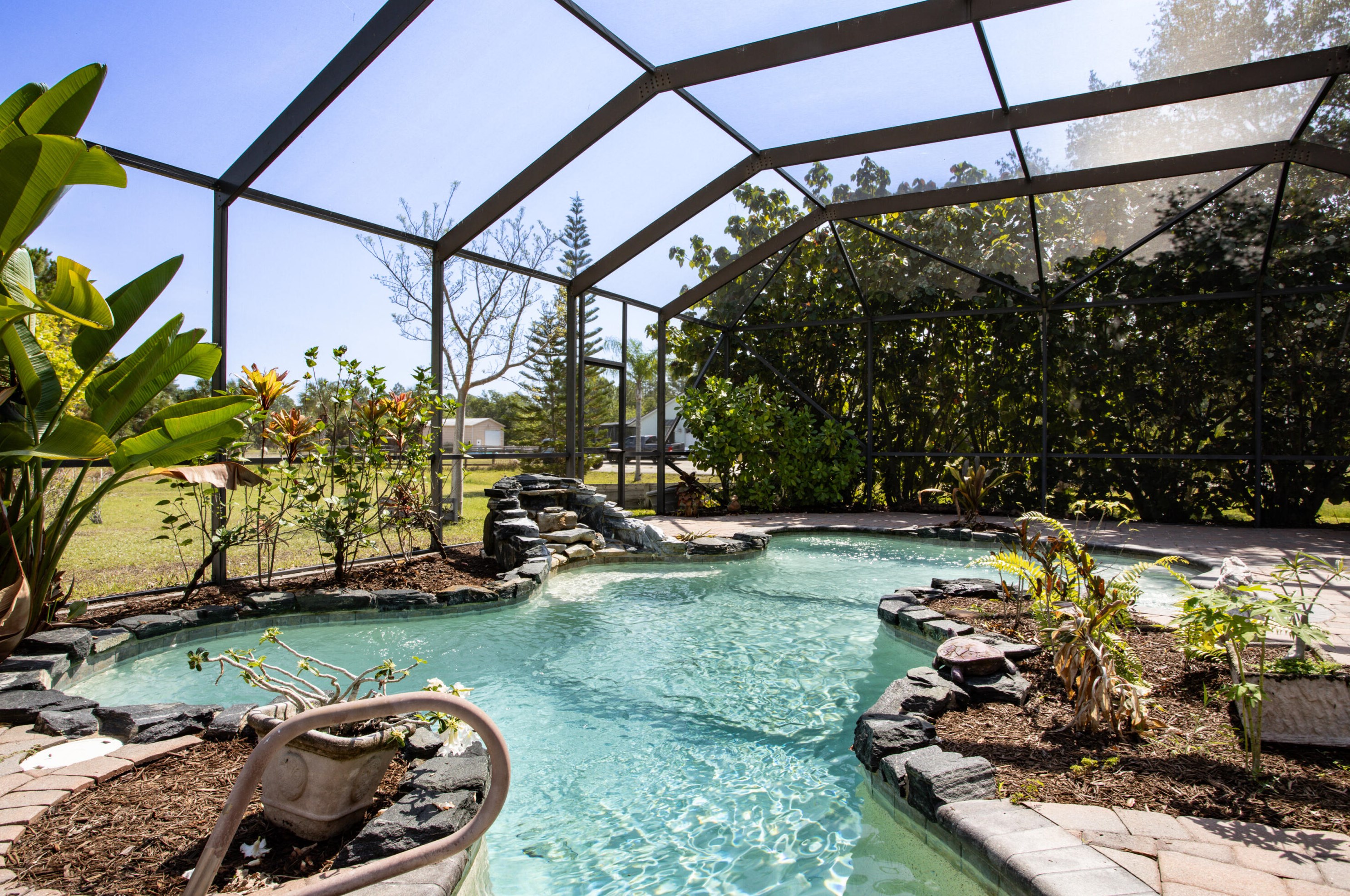 228 Deer Run Rd, Melbourne, FL 32909-1181