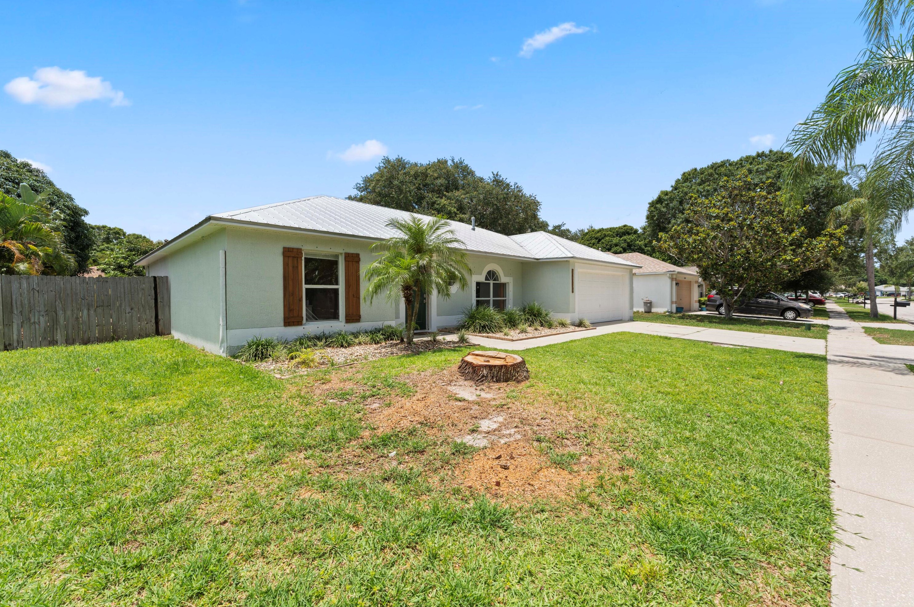 2014 Buescher Hill St, Melbourne, FL 32935-2170