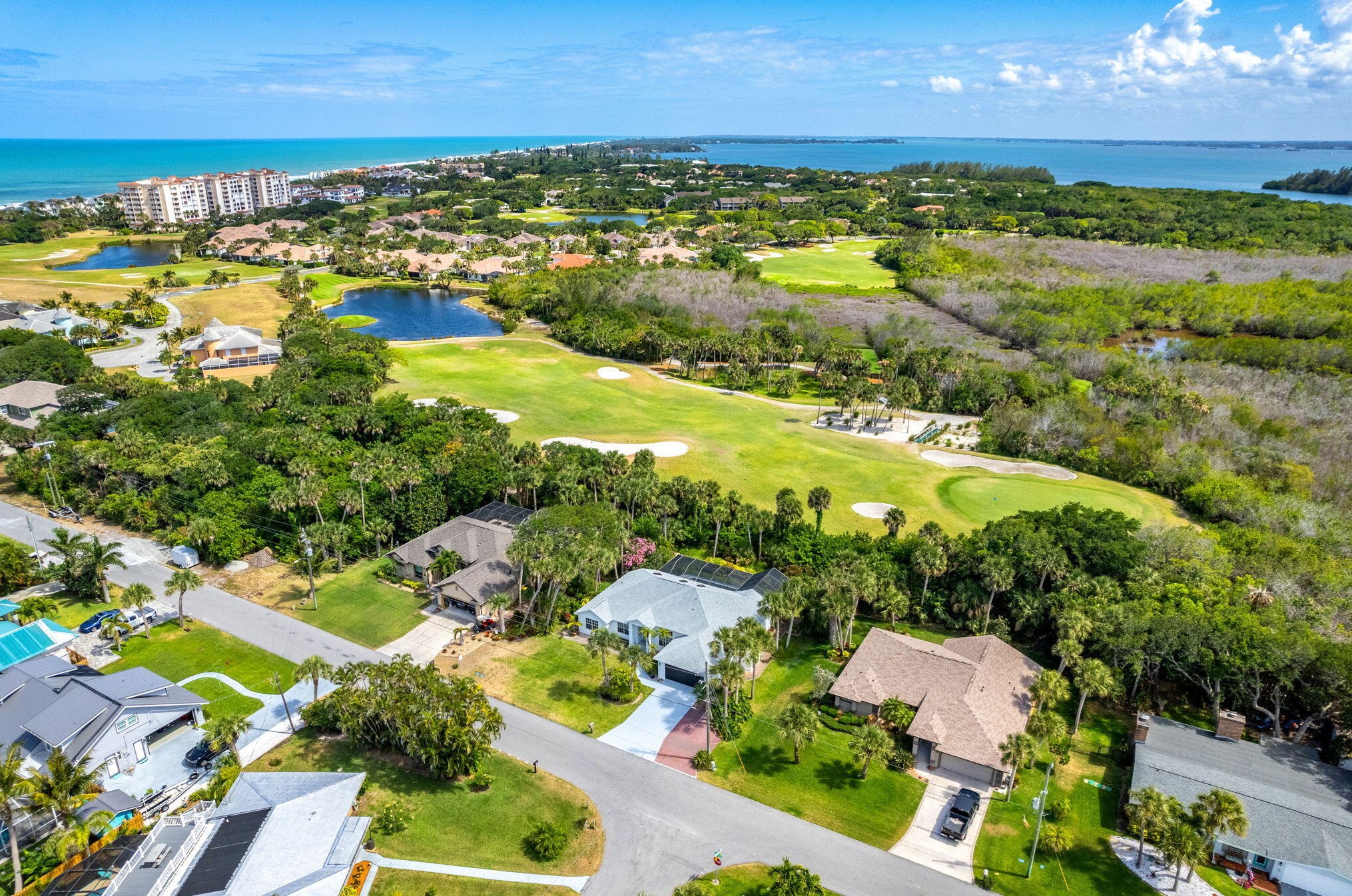 275 Beverly Ct, Melbourne, FL 32951-3542