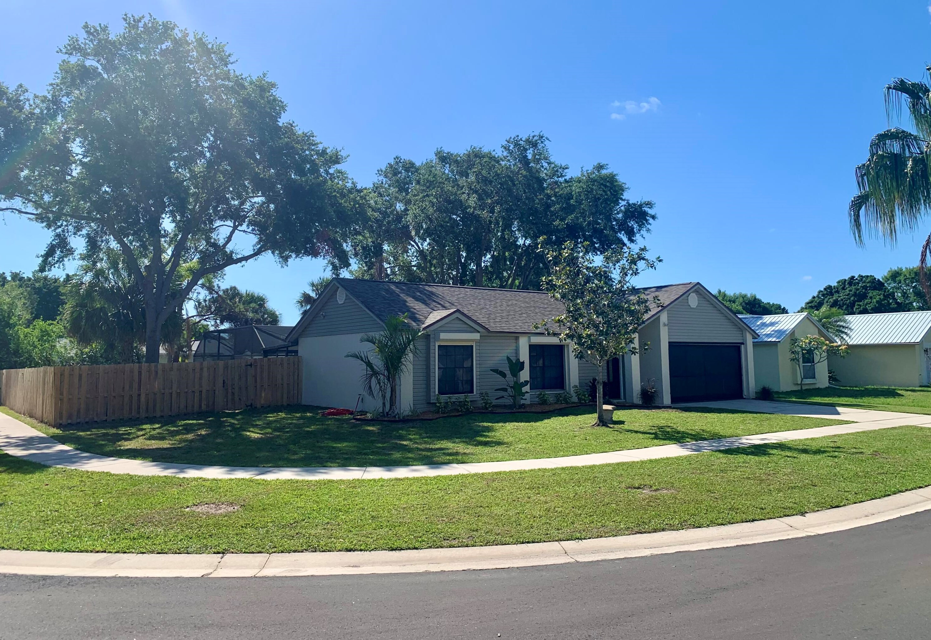 3363 Mazur Dr, Melbourne, FL 32901-8224