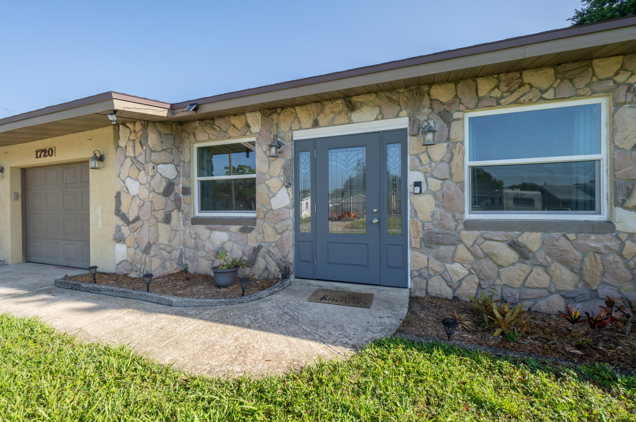 1720 Nassau St, Titusville, FL 32780-3438