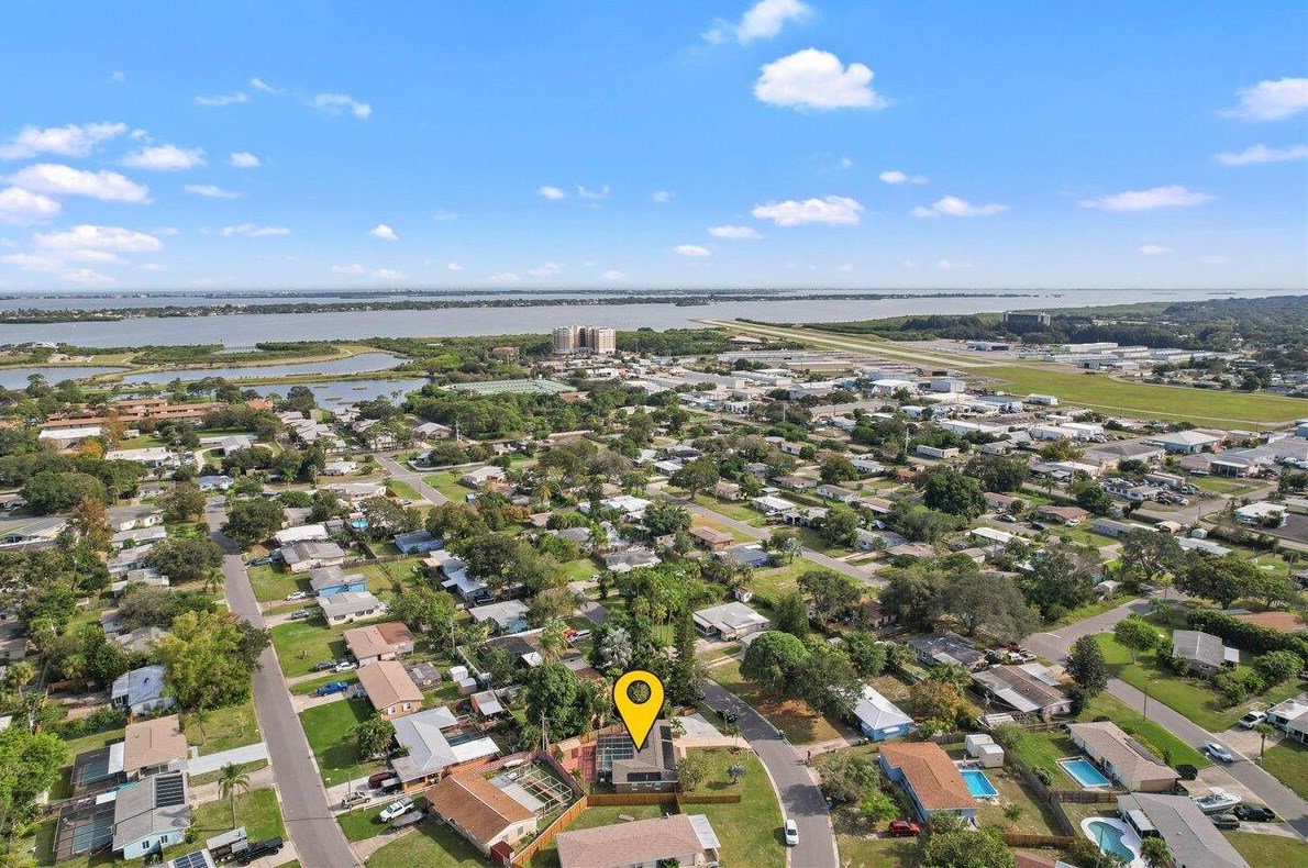 502 Kennwood Ave, Merritt Island FL 32952-3784 exterior