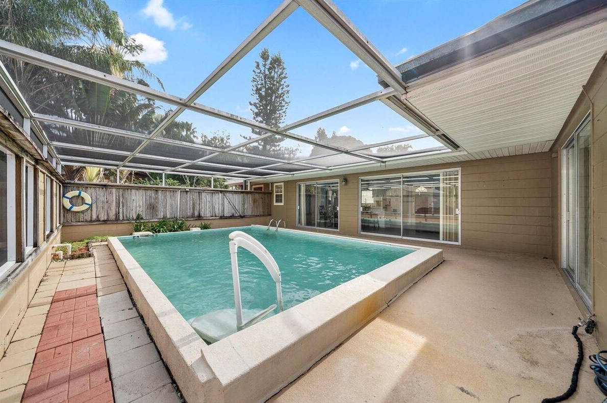 502 Kennwood Ave, Merritt Island FL 32952-3784 exterior