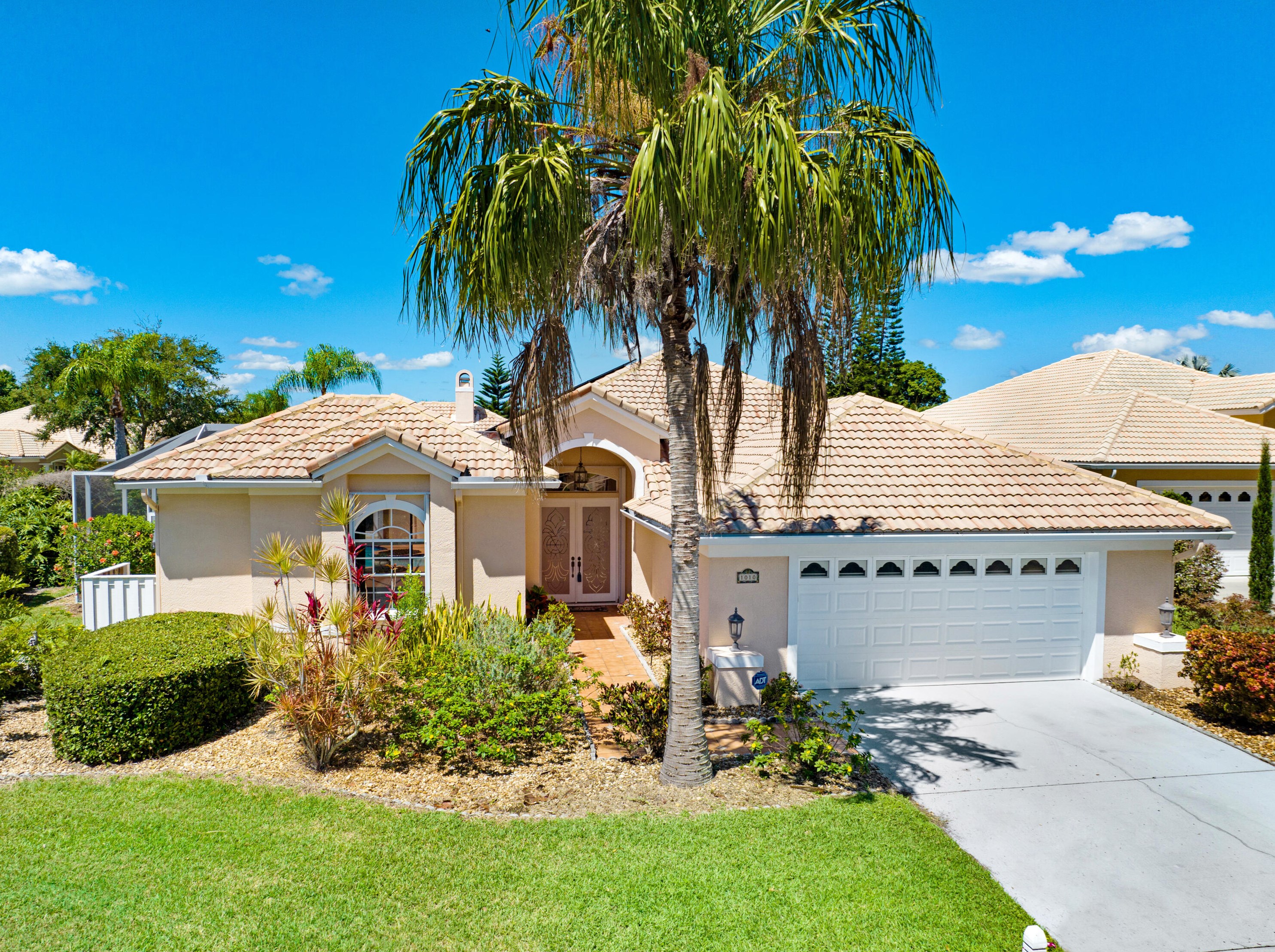 1010 Palm Brook Dr, Melbourne, FL 32940-1636
