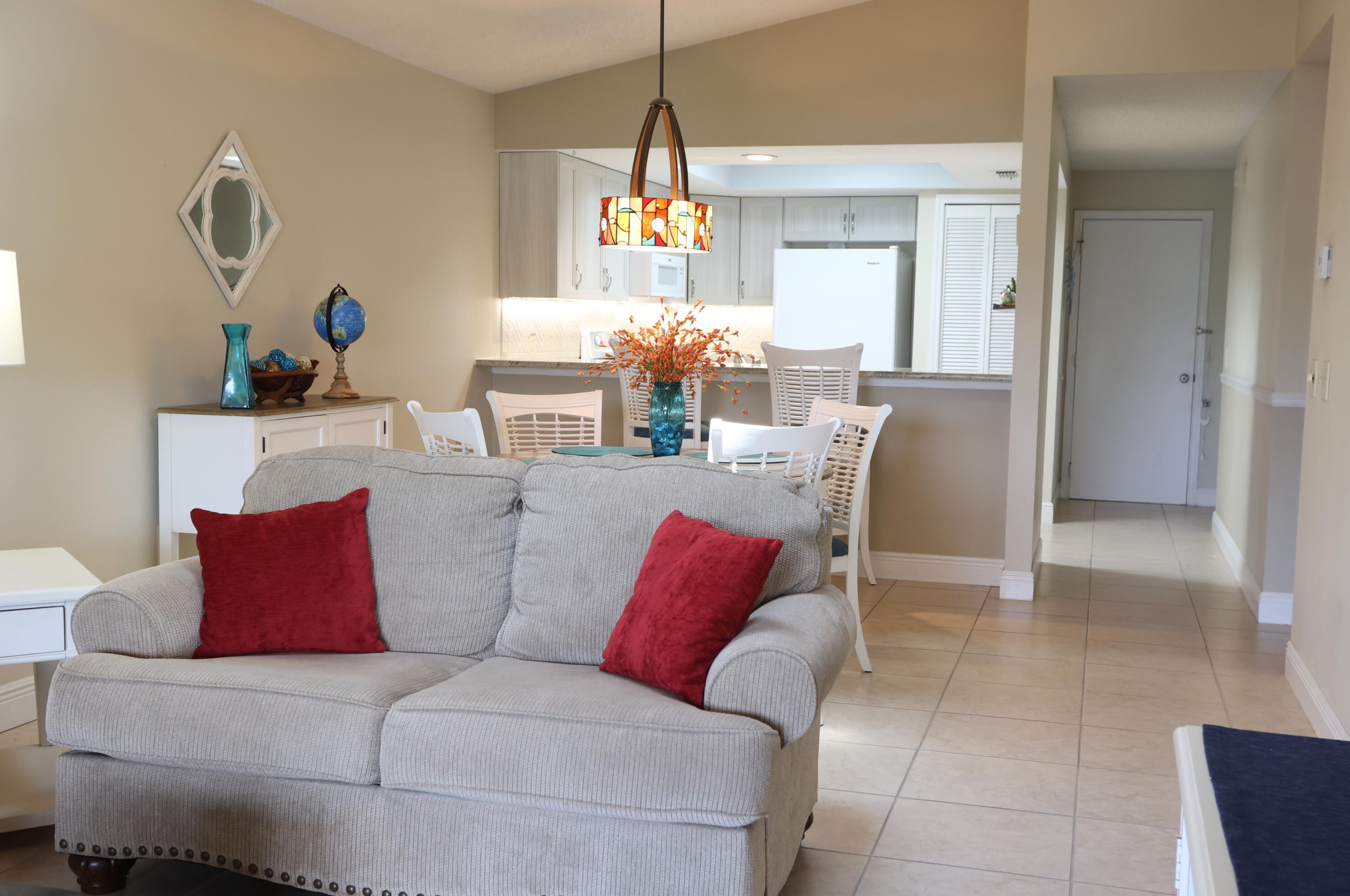 3952 Bayberry Dr, Melbourne FL 32901-8424 exterior