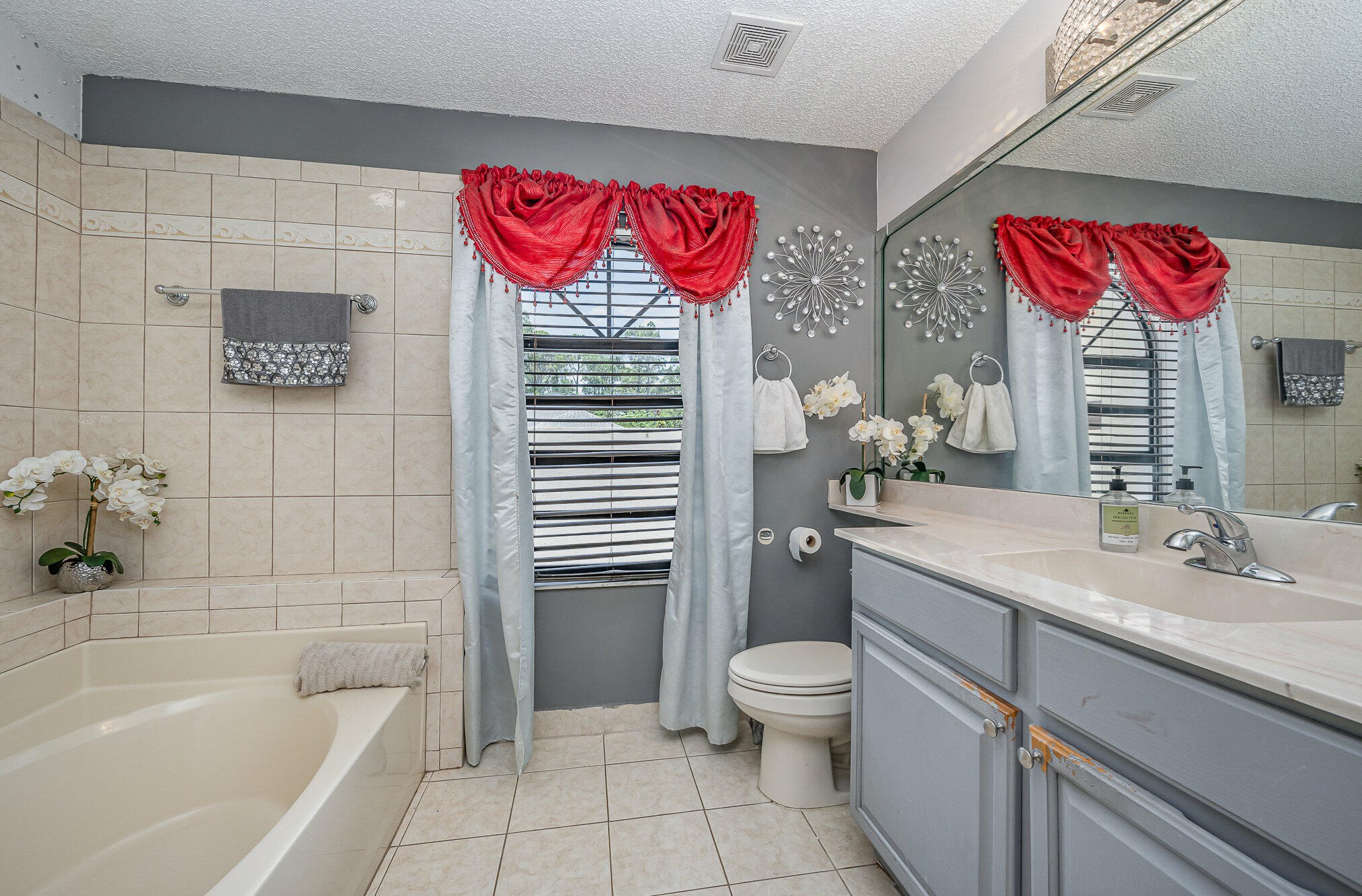 1635 Napanee St, Melbourne FL  32907-8027 exterior