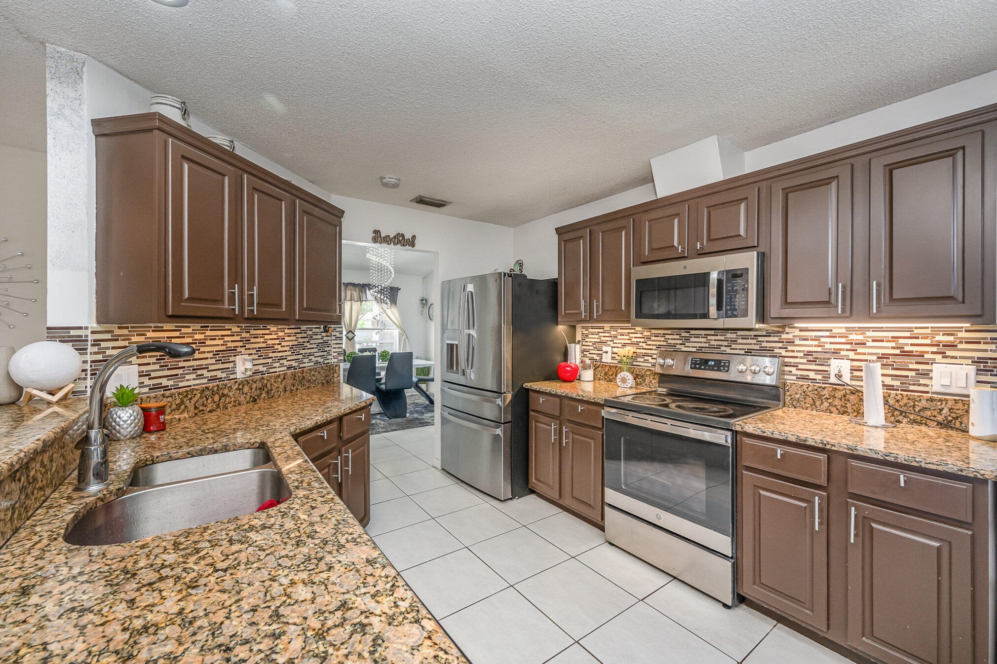 1635 Napanee St, Melbourne FL  32907-8027 exterior