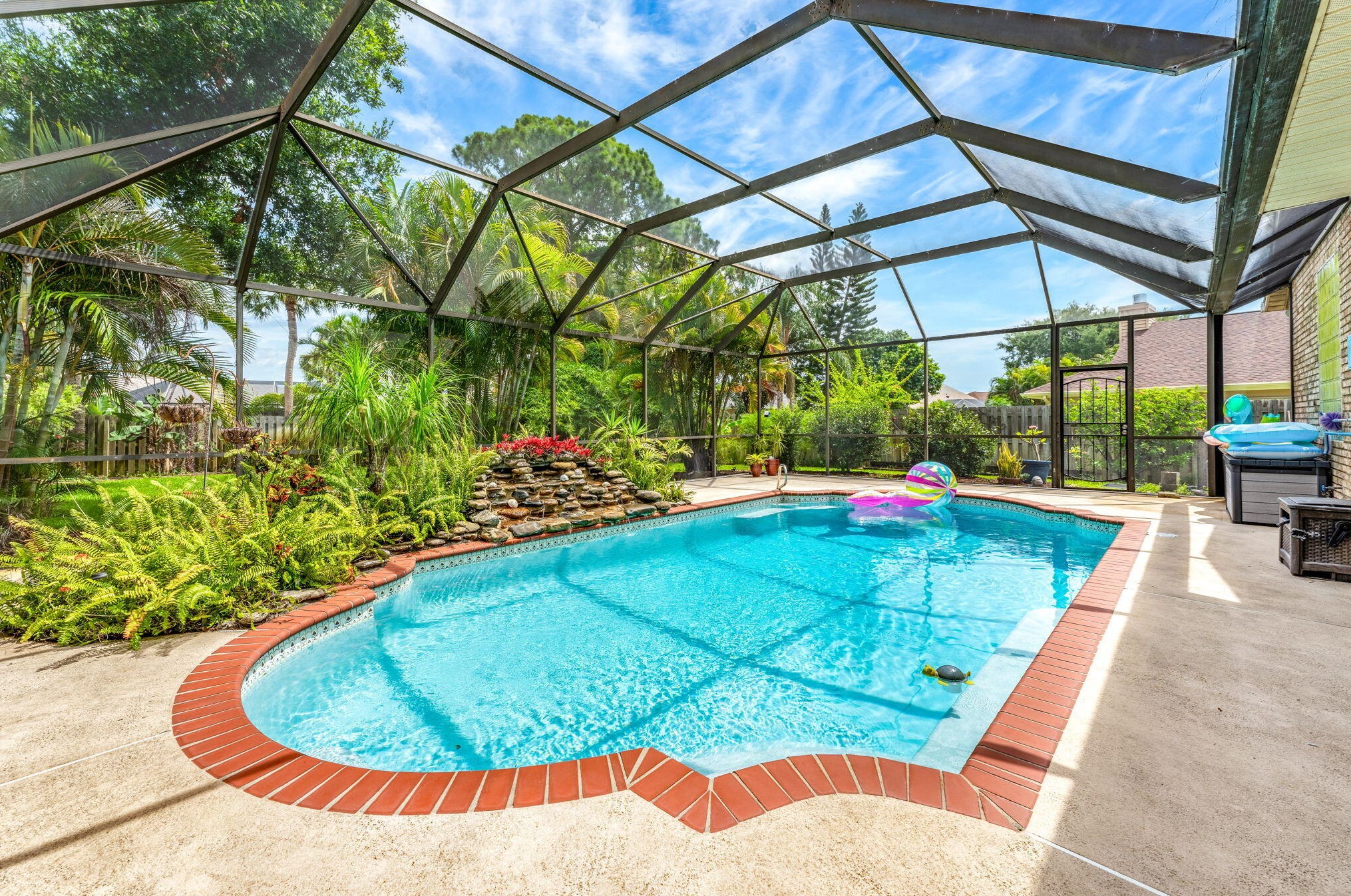 7948 Timberlake Dr, Melbourne, FL 32904-2136