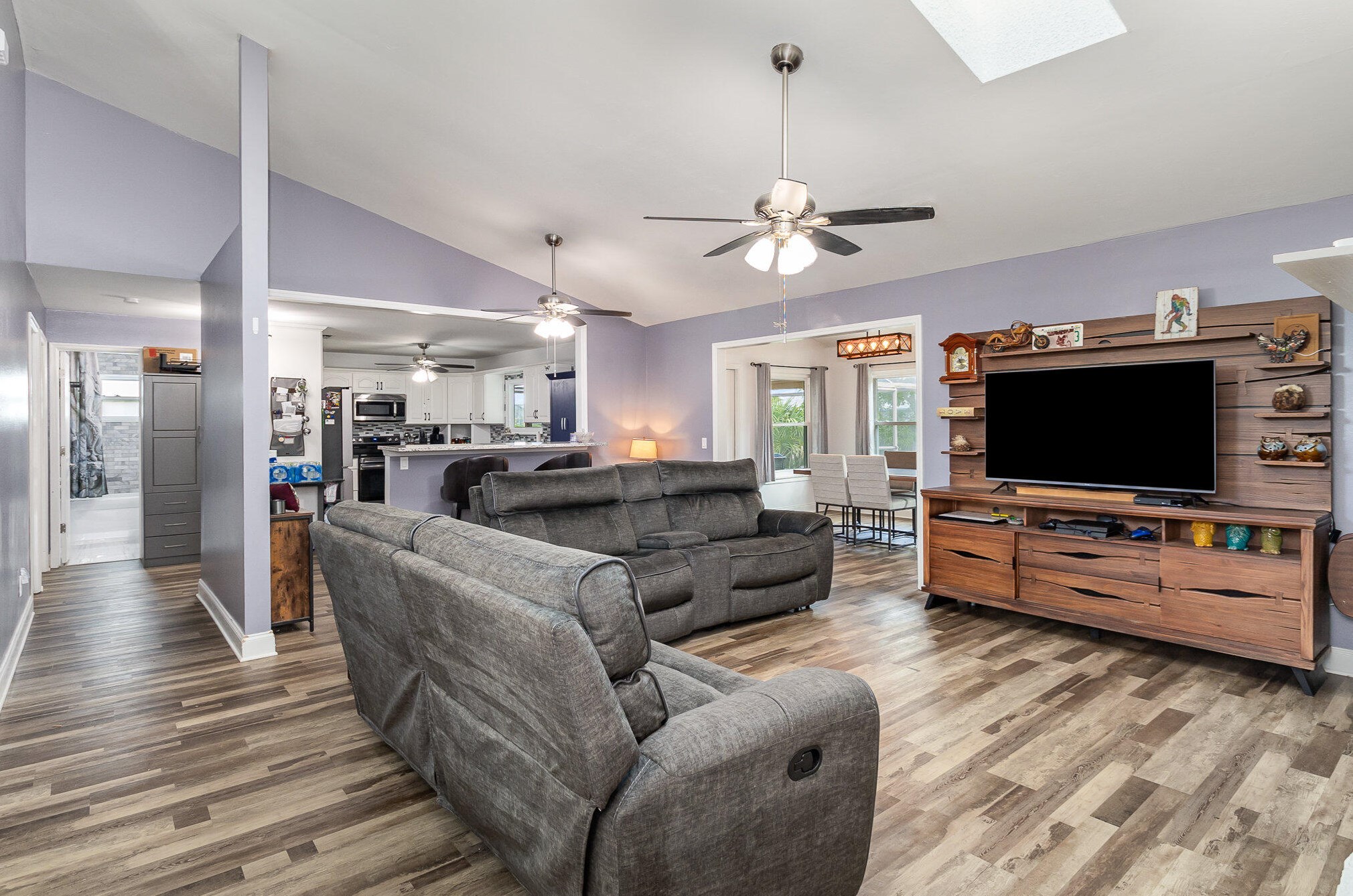 471 Trier Rd, Melbourne, FL 32907-1063