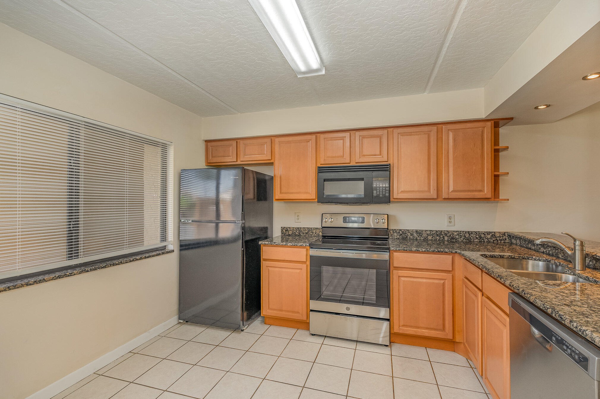 2225 Golf Isle Dr #614, Melbourne, FL 32935
