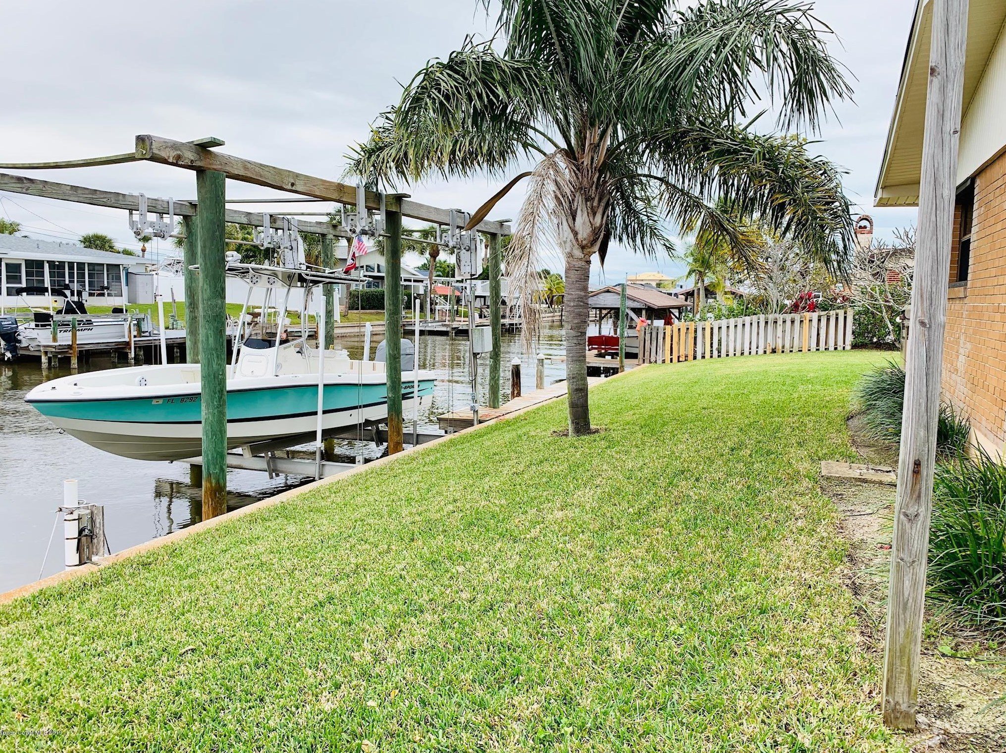 1620 Neptune Dr, Merritt Island, FL 32952
