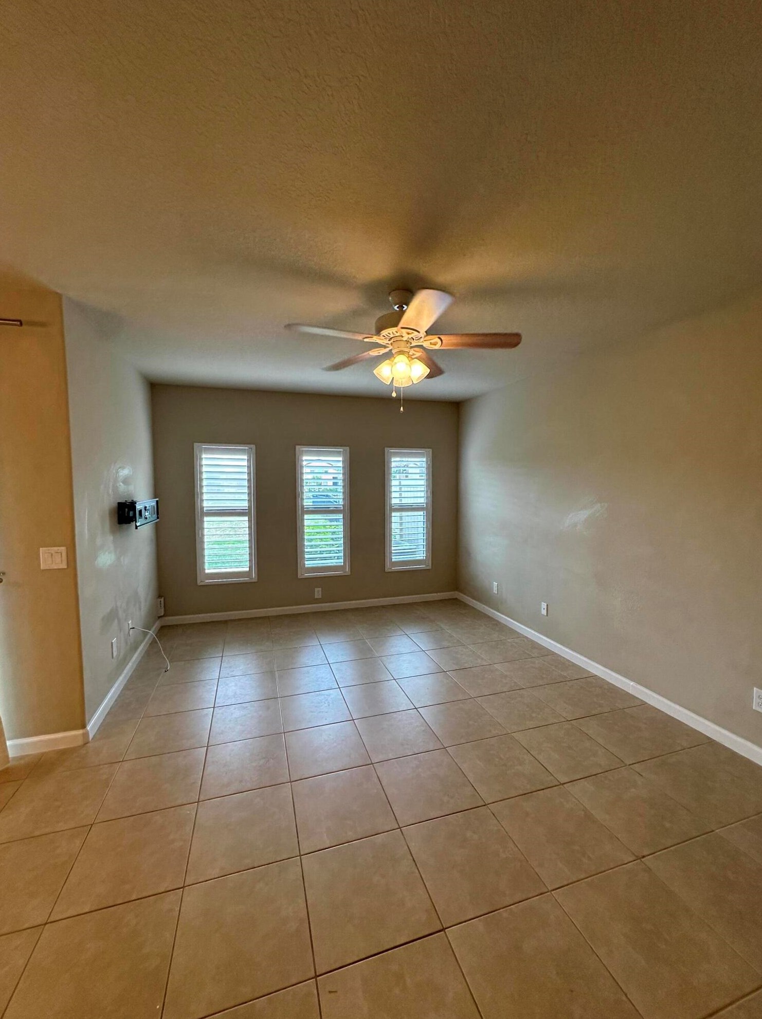 670 Ventura Dr, Melbourne, FL 32937