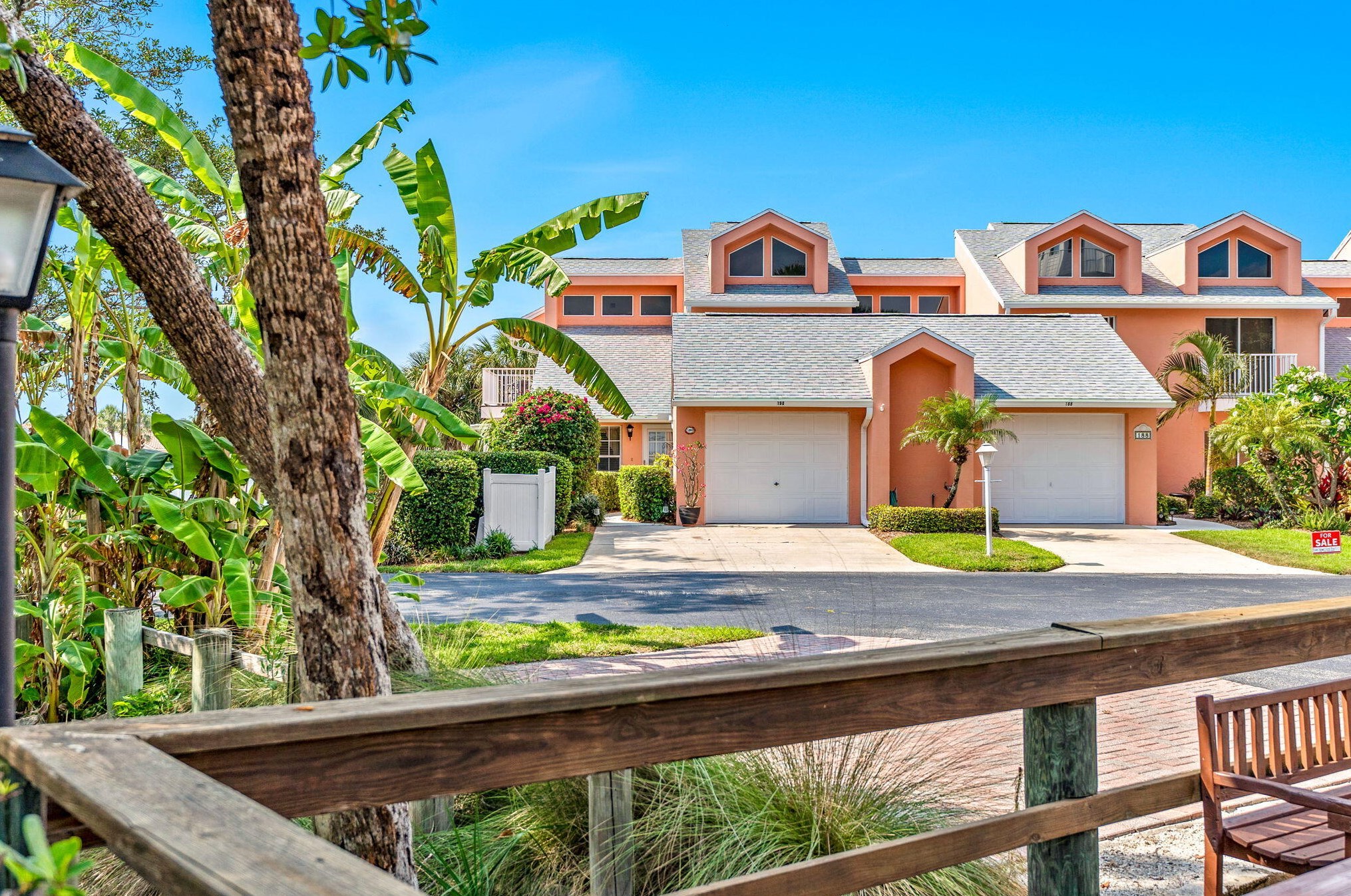 190 Casseekee Trl, Melbourne, FL 32951-3359