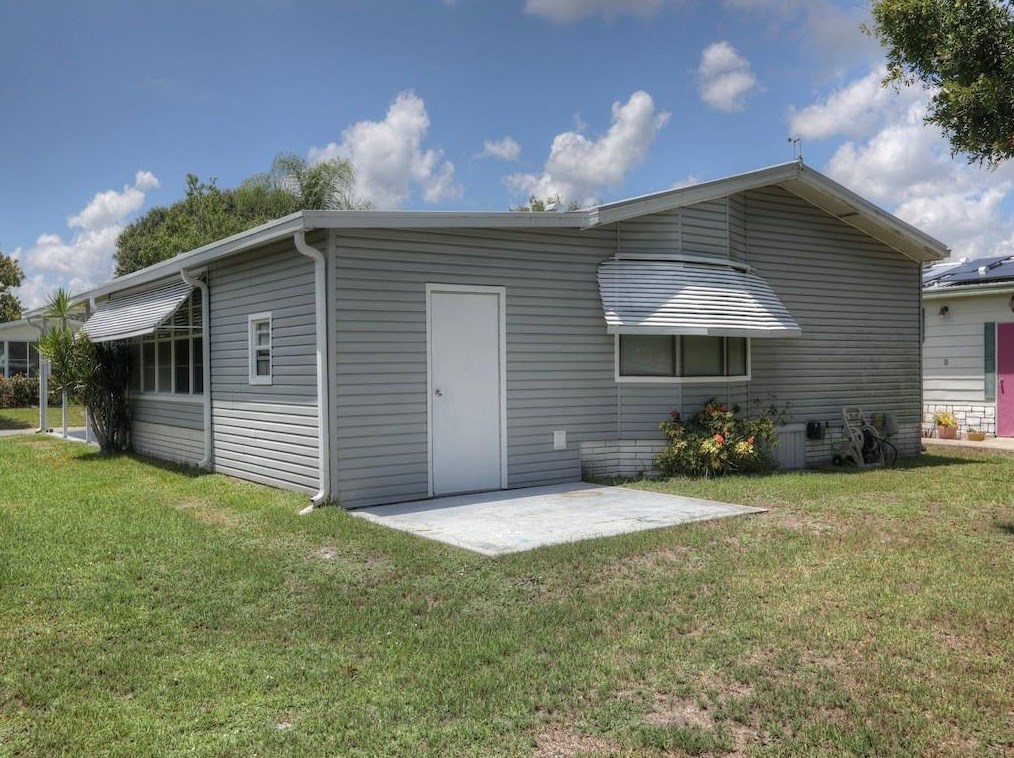 710 Amaryllis Dr, Sebastian, FL 32976-7180
