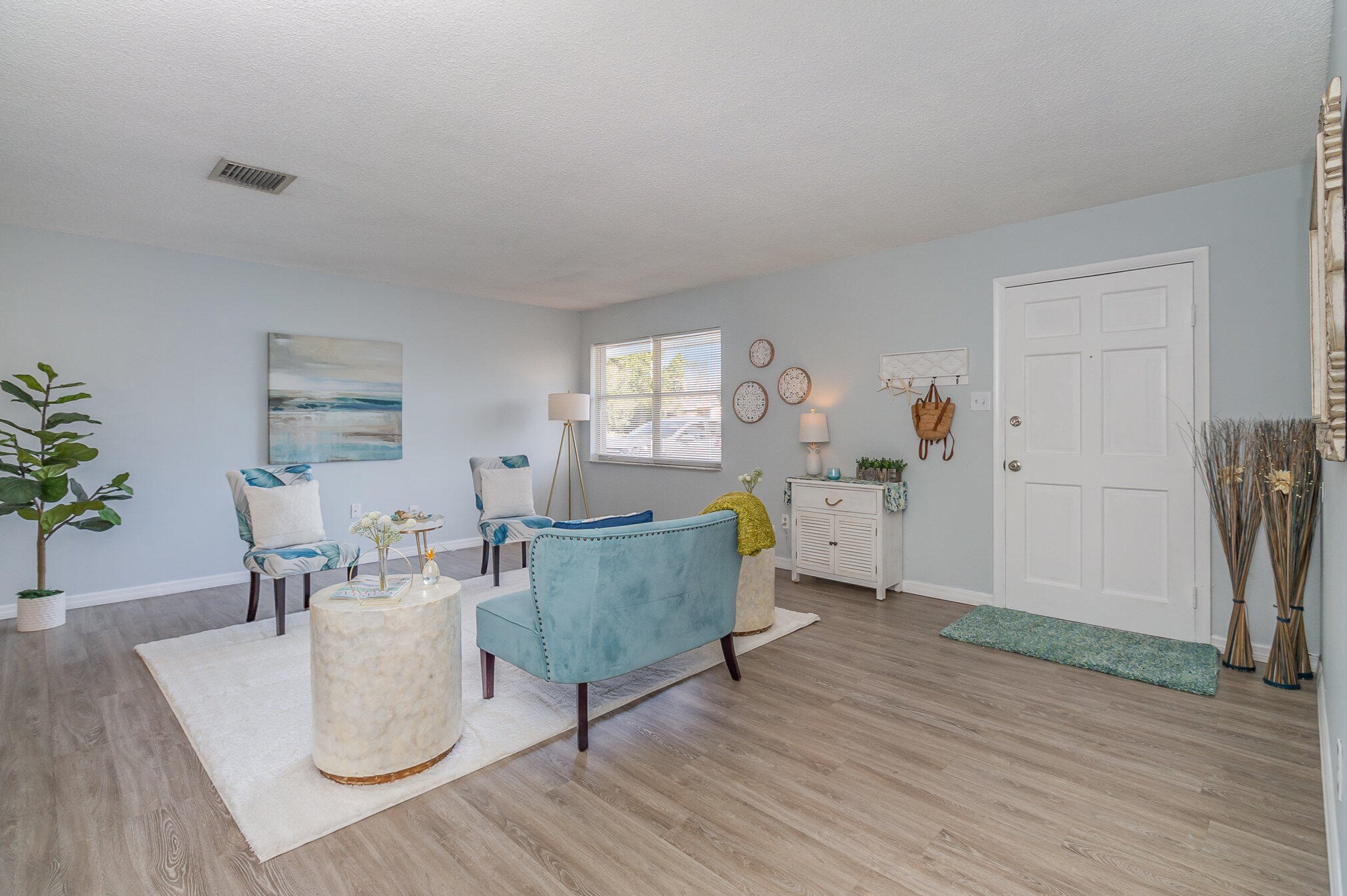 2643 Trammel Ave, Melbourne, FL 32935-2735
