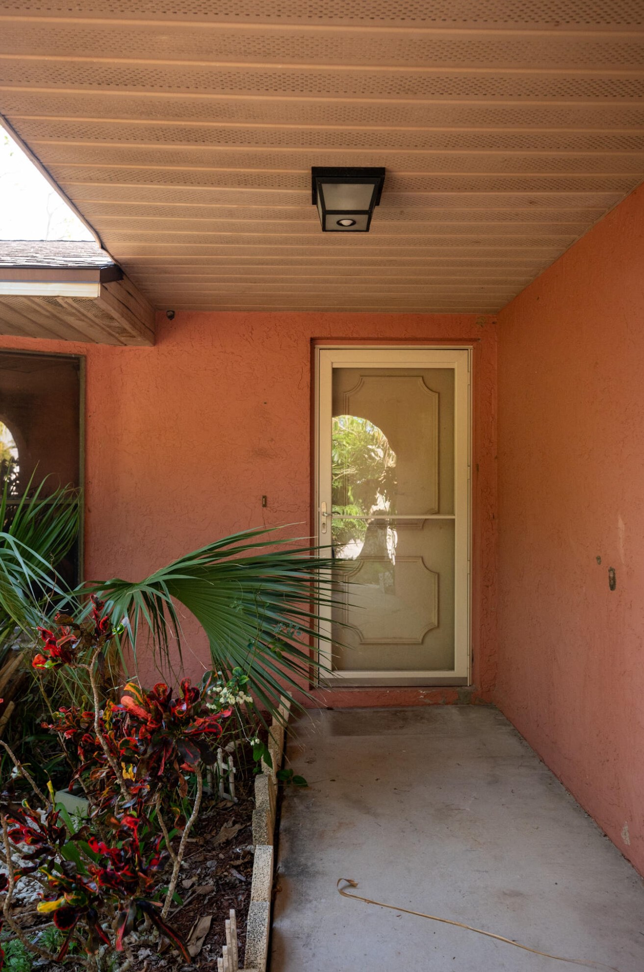 574 Bounty Ave, Melbourne, FL 32907-2604