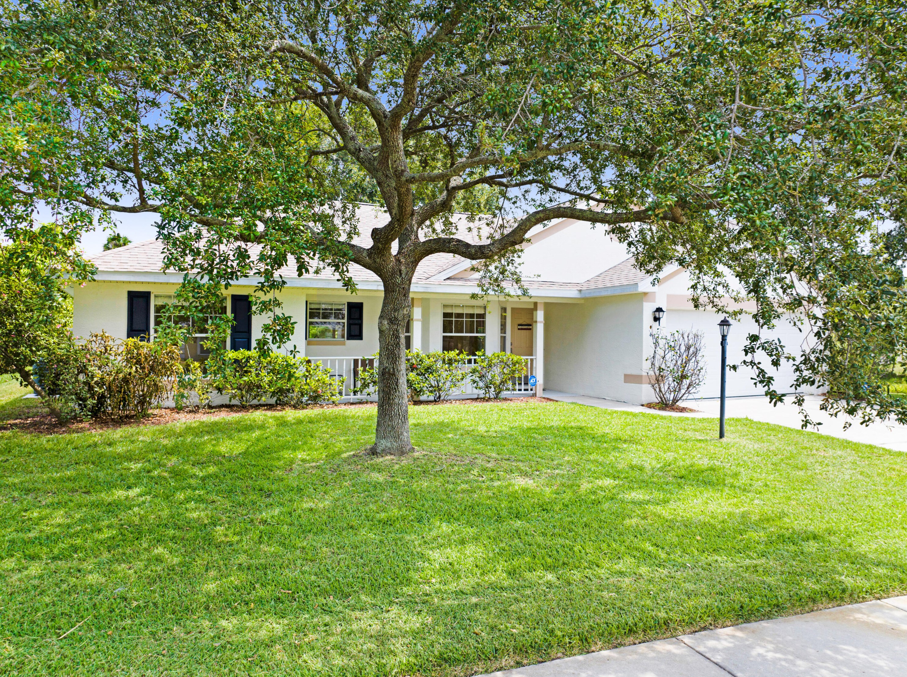 424 Brown Ave, Melbourne, FL 32901-6902