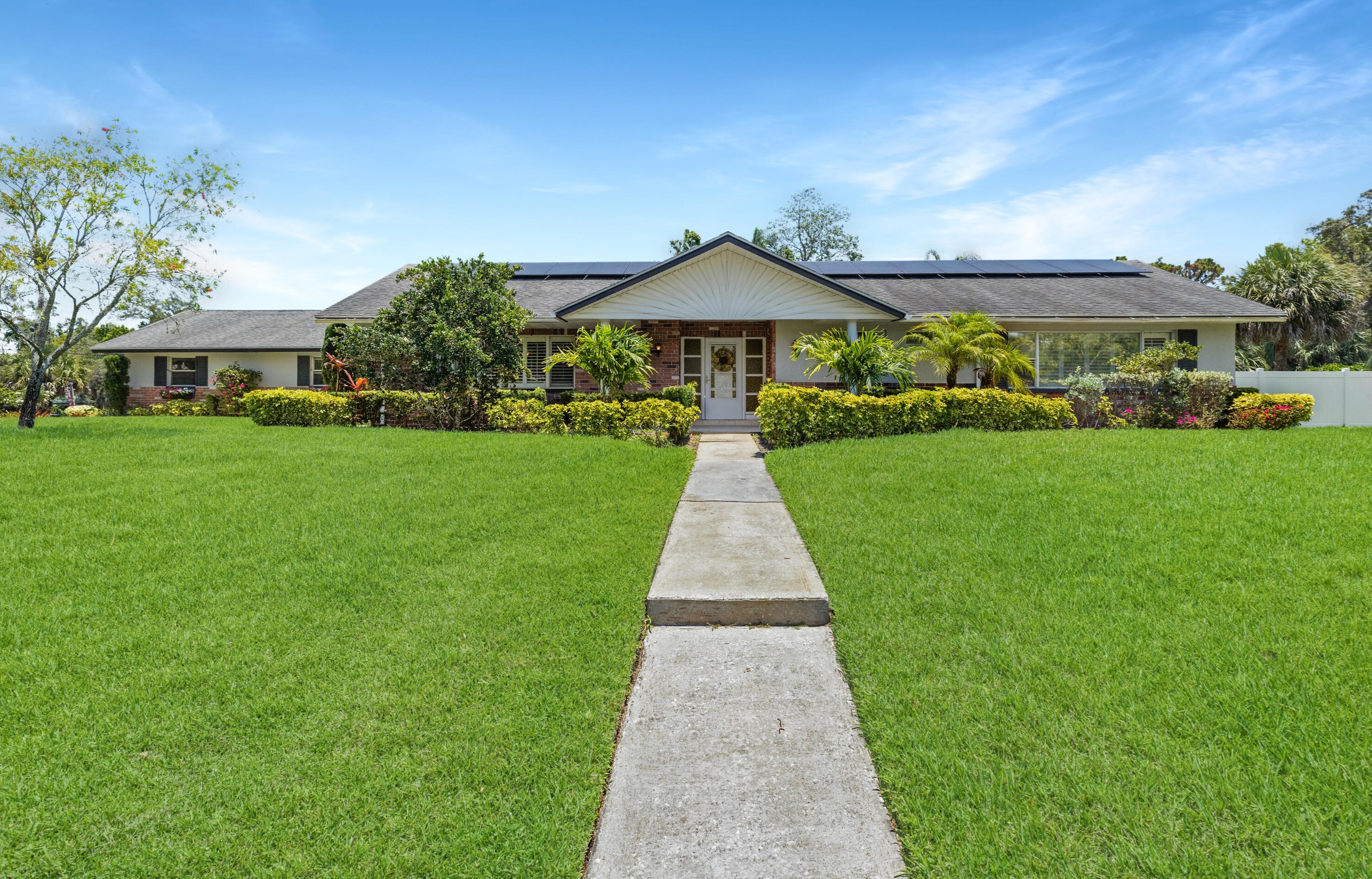 1131 Glenham Dr, Melbourne, FL 32905-4853