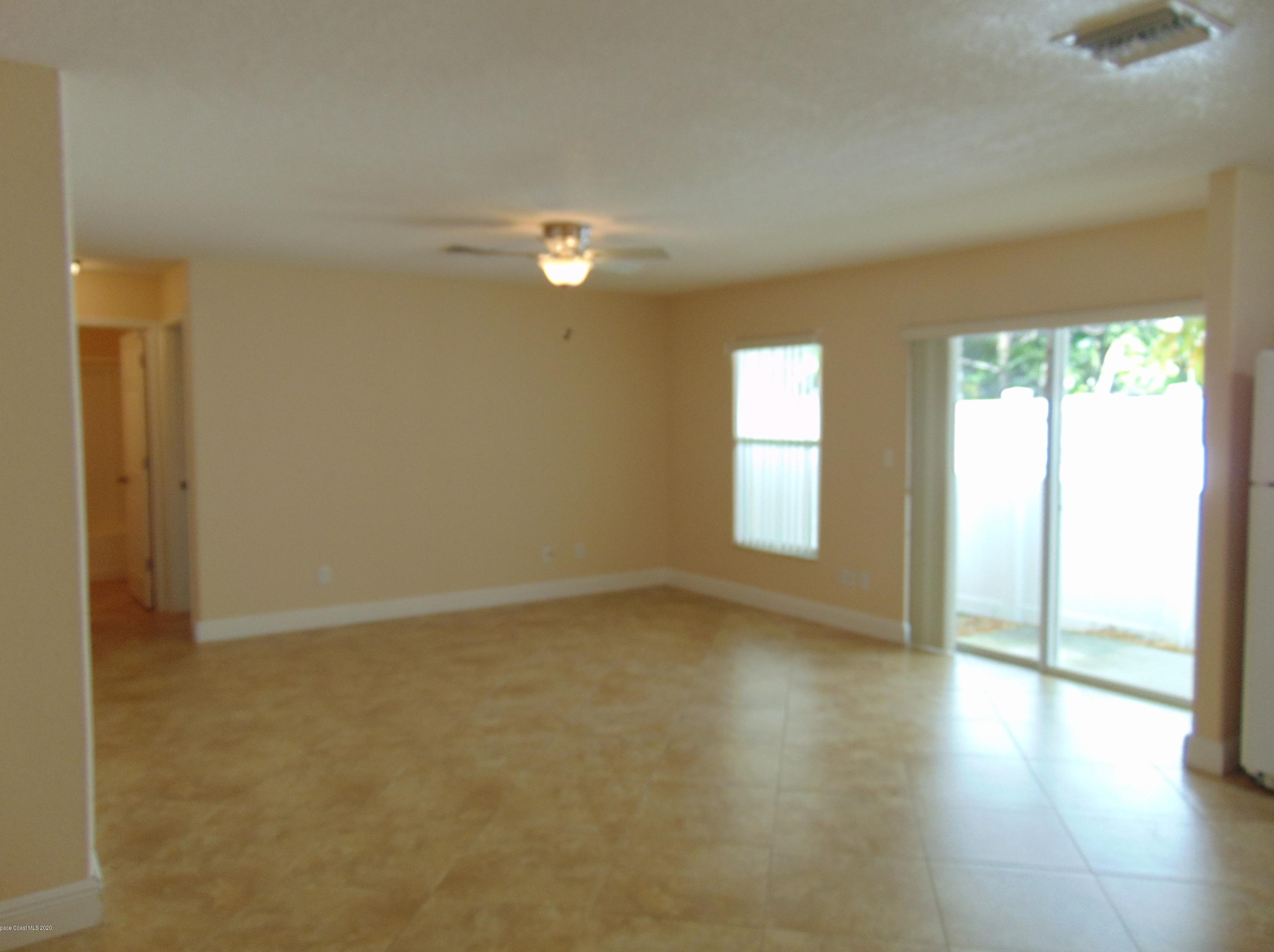 1902 Fletcher St, Melbourne, FL 32901
