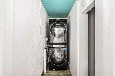 1557 Hillcrest Drive, Melbourne, FL 32935 - Photo 12