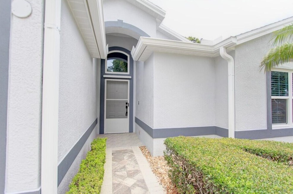 6987 Hammock Trace Dr, Melbourne, FL 32940