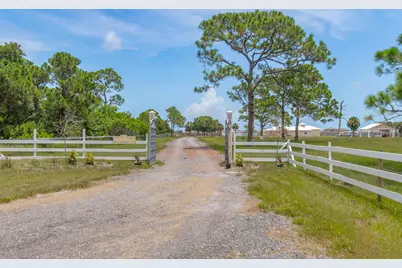 4715 Blossom Ridge Place, Grant-Valkaria, FL 32949 - Photo 34