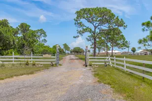 4715 Blossom Ridge Pl, Grant-Valkaria, FL 32949 - Photo 34