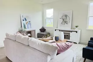 4376 Kelsey Ln, Micco, FL 32976 - Photo 10