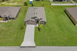 539 Hamwood Street SW, Palm Bay, FL 32908 - Photo 1