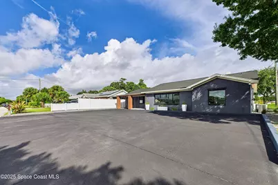390 Poinciana Drive, Melbourne, FL 32935 - Photo 6