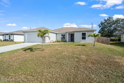 279 Wilton Avenue SW, Palm Bay, FL 32908 - Photo 1