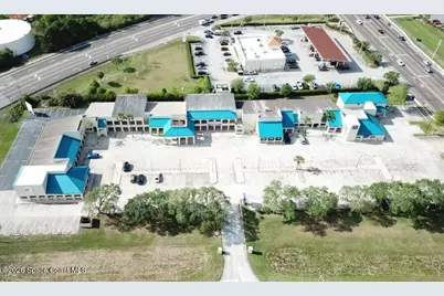 2955 Pineda Plaza Way #214, Melbourne, FL 32940 - Photo 2