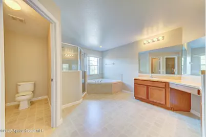 264 Wishing Well Circle SW, Palm Bay, FL 32908 - Photo 16