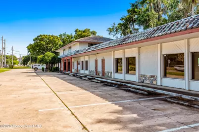 107 S Park Avenue S #121, Titusville, FL 32796 - Photo 10