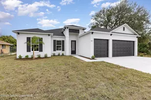 557 Castana Ave SE, Palm Bay, FL 32909 - Photo 2